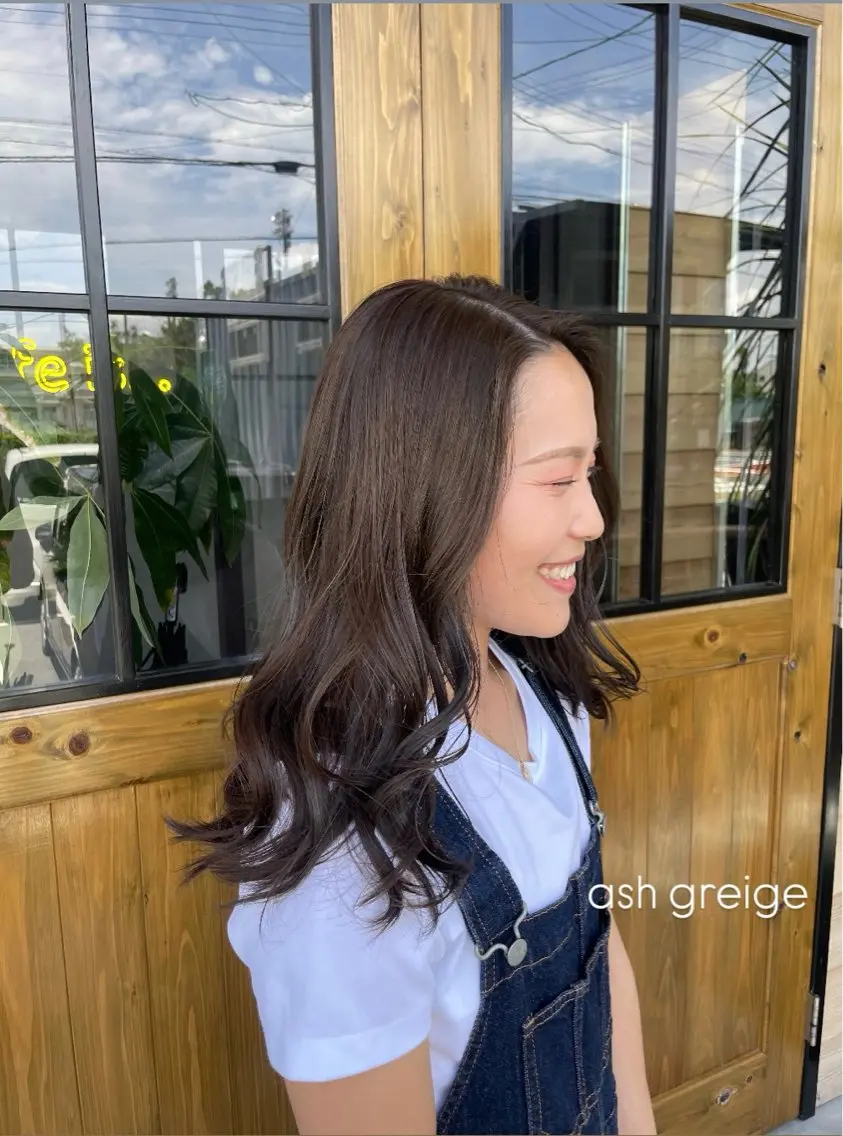 ロング カラー 透明感カラー ハイライトカラー ハイライト カット ヘアカラー トリートメント 加藤 結奈のヘアスタイル