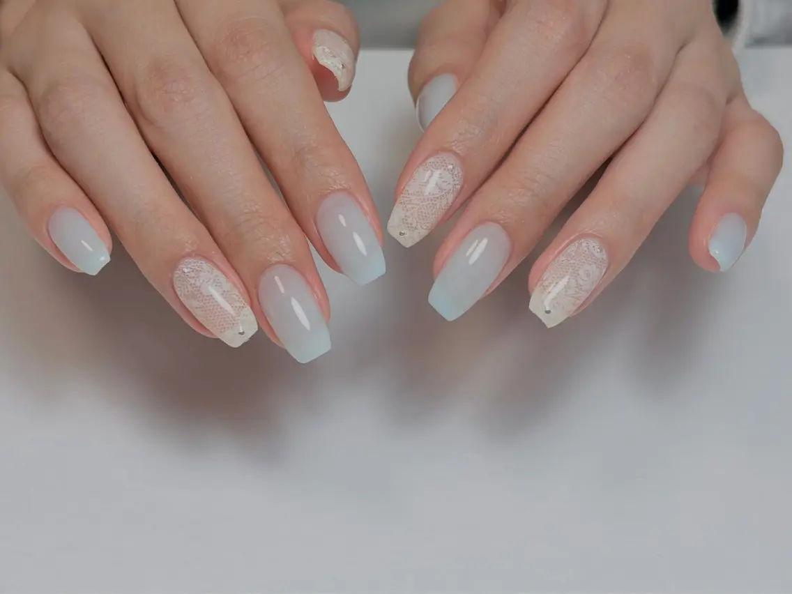 ネイル ブルー クリアネイル レース ハンドネイル nayu nailのネイルデザイン