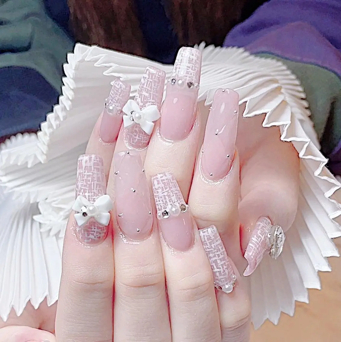 ネイル 🍭Yun nail hyejin🌸のネイルデザイン