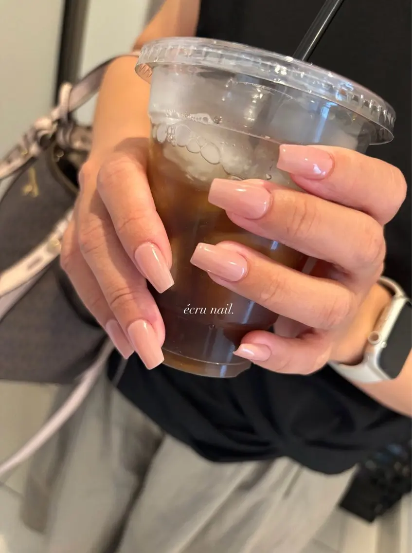 ネイル ハンドネイル écru nailのネイルデザイン