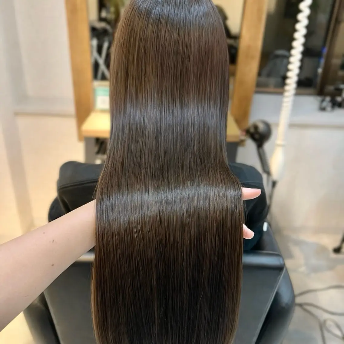 【髪質改善】艶カラー+トリートメント✨の写真