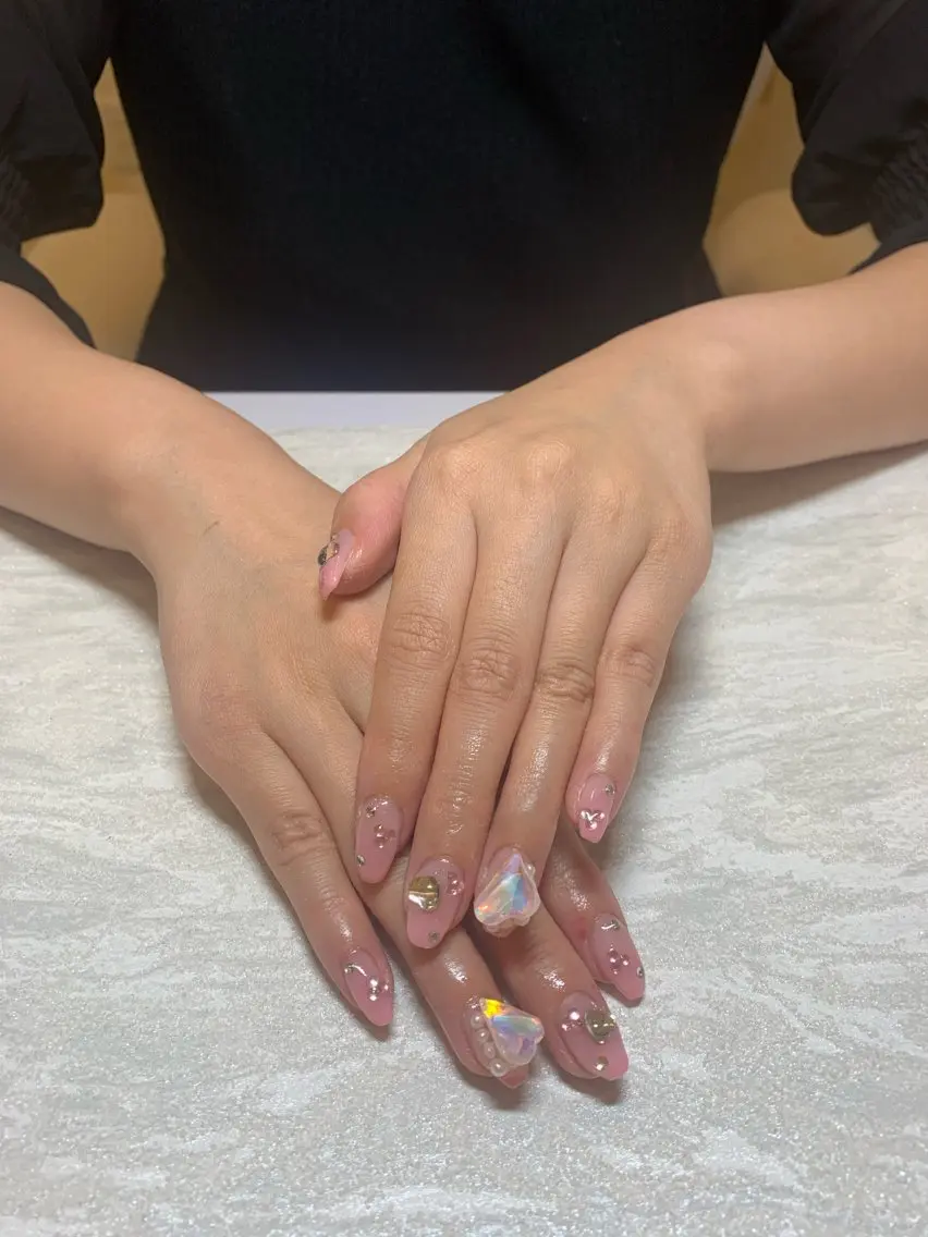 ネイル Frere nailのネイルデザイン