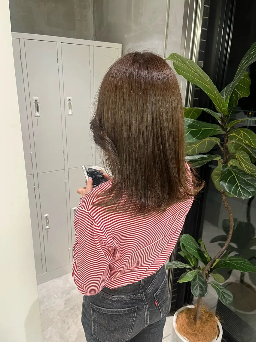 ミディアム ヘアカラー 結衣/ 無料カットモデル🎀のヘアスタイル