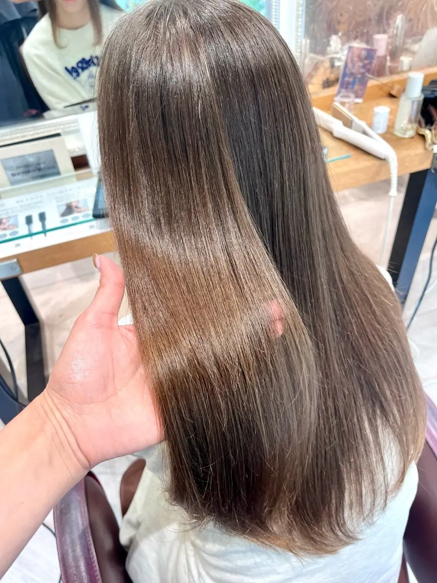 ロング カット 縮毛矯正 美髪矯正✨🌷関 郁美🌷のヘアスタイル