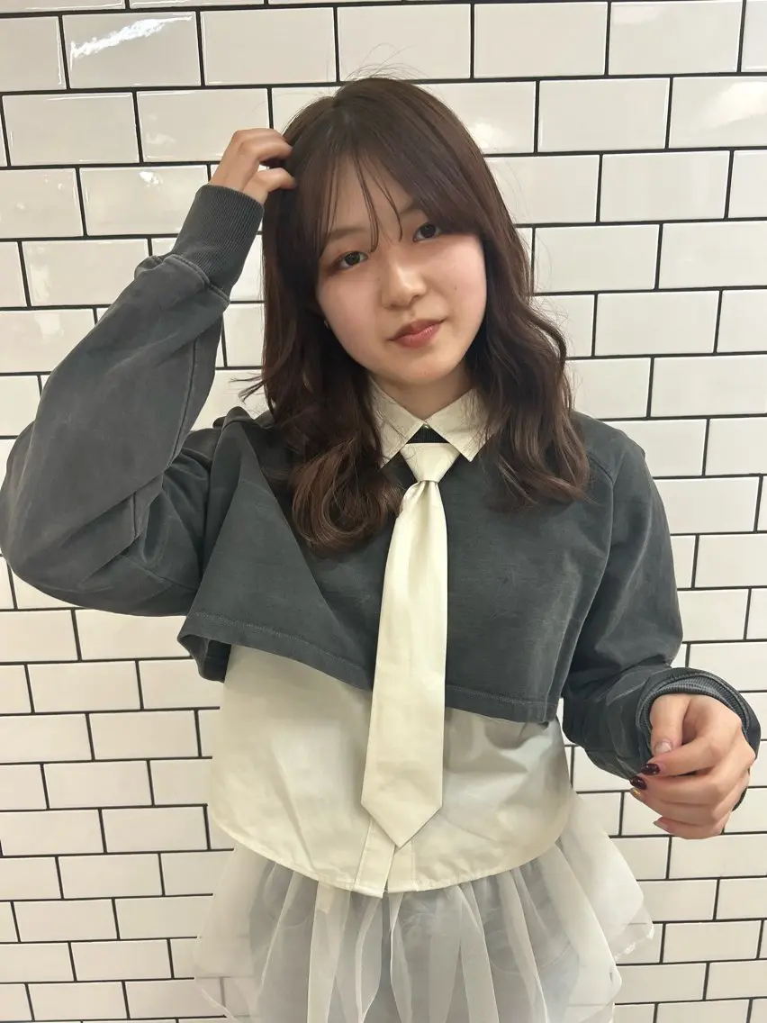 ミディアム ヘアアレンジ チアキ ジュリのヘアスタイル
