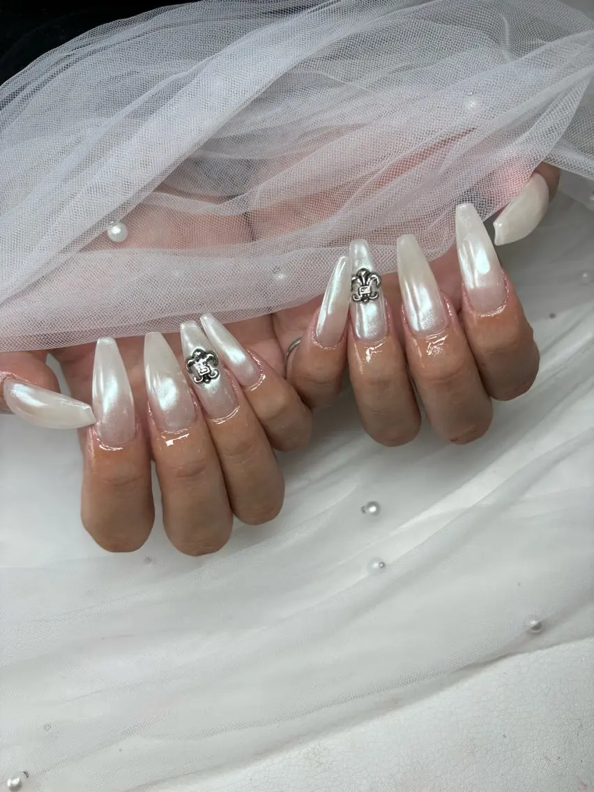 ネイル ハンドネイル ANELA mのネイルデザイン