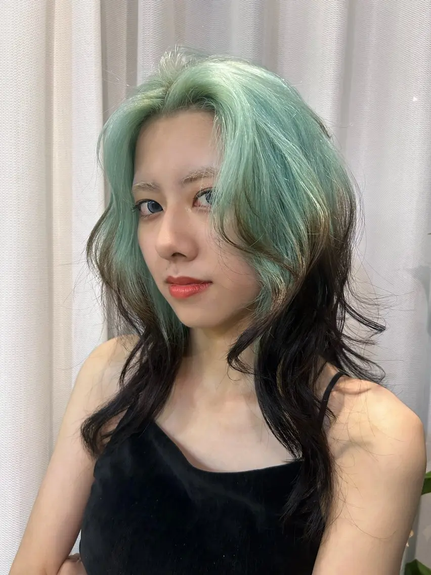 セミロング カラー 瑠莉🪩 薬院/天神南/今泉のヘアスタイル