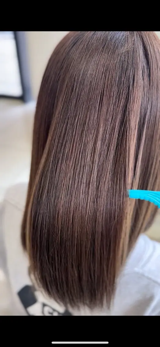 ミディアム カラー ブリーチ ショコラグレージュ グレージュ ブリーチなしカラー ハイトーン / 浜松 / フェルナンダのヘアスタイル