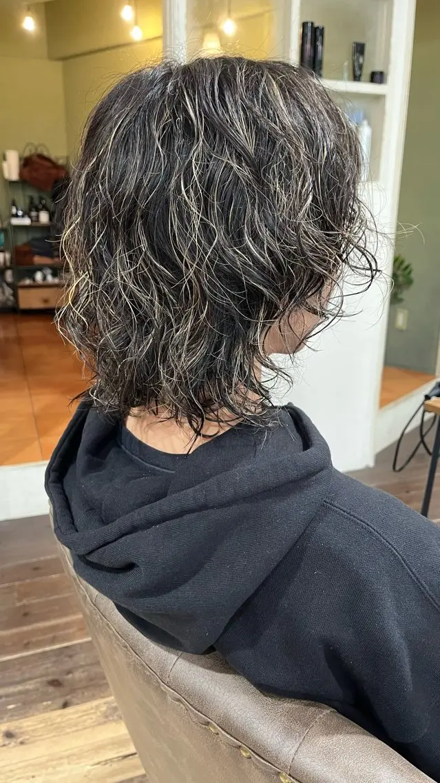 パーマ メンズ メンズハイライト メンズパーマ パ ルのヘアスタイル