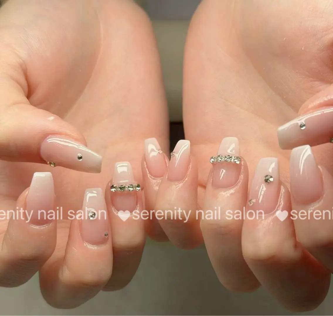ネイル ハンドネイル ハンドケア ✨Serenity Nail salonのネイルデザイン