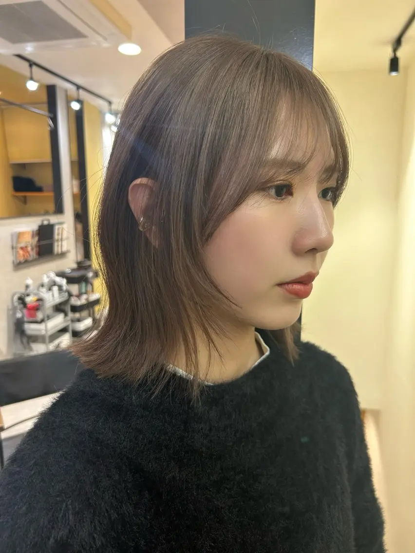 ミディアム カラー ブリーチ グレージュ カット ヘアカラー トリートメント hubhair レイヤー/透明感のヘアスタイル