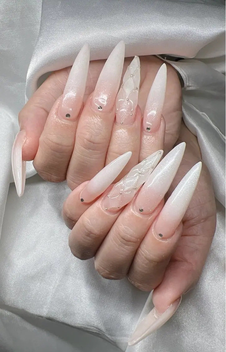 ネイル ハンドネイル Lee Nailsのネイルデザイン