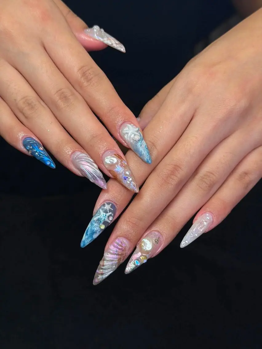 ネイル アートネイル オーロラネイル ブルー 韓国ネイル ロングネイル Iconic Nailのネイルデザイン