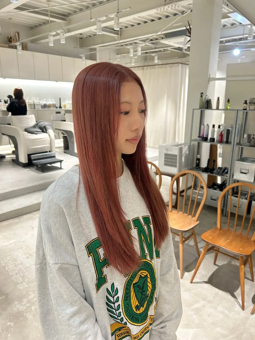 ロング カラー ヘアカラー 篠原 若奈のヘアスタイル
