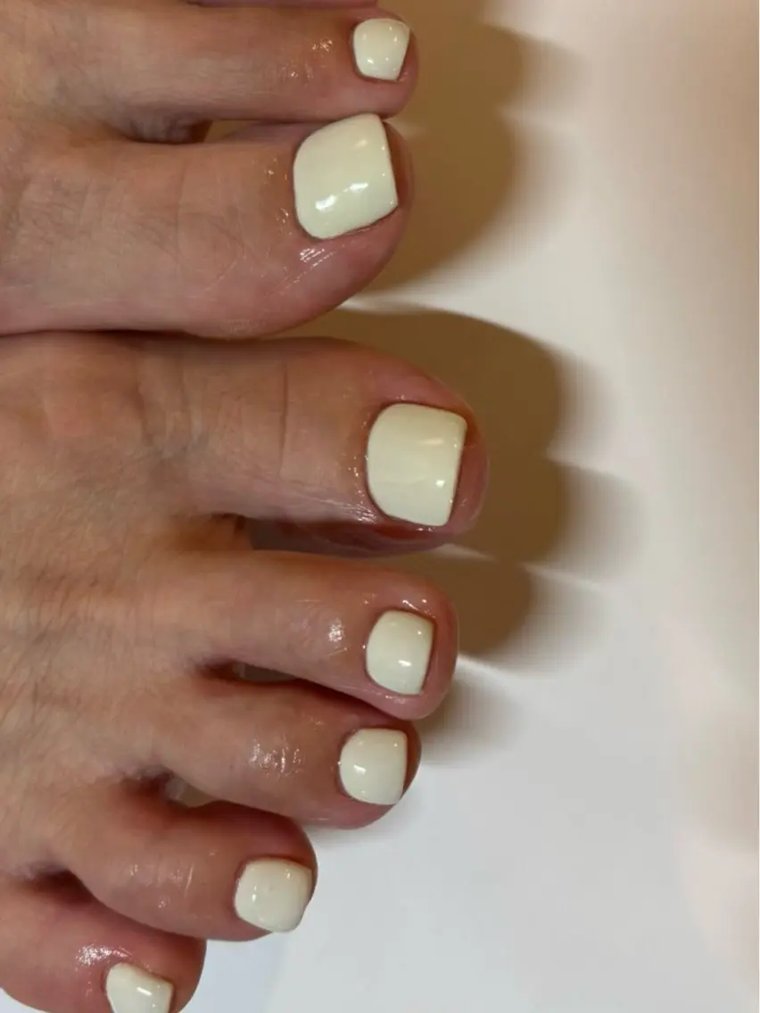 ネイル Manon Tomiのネイルデザイン