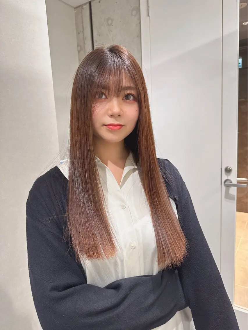 ロング Rita/髪質改善/ ブリーチなしWカラーのヘアスタイル