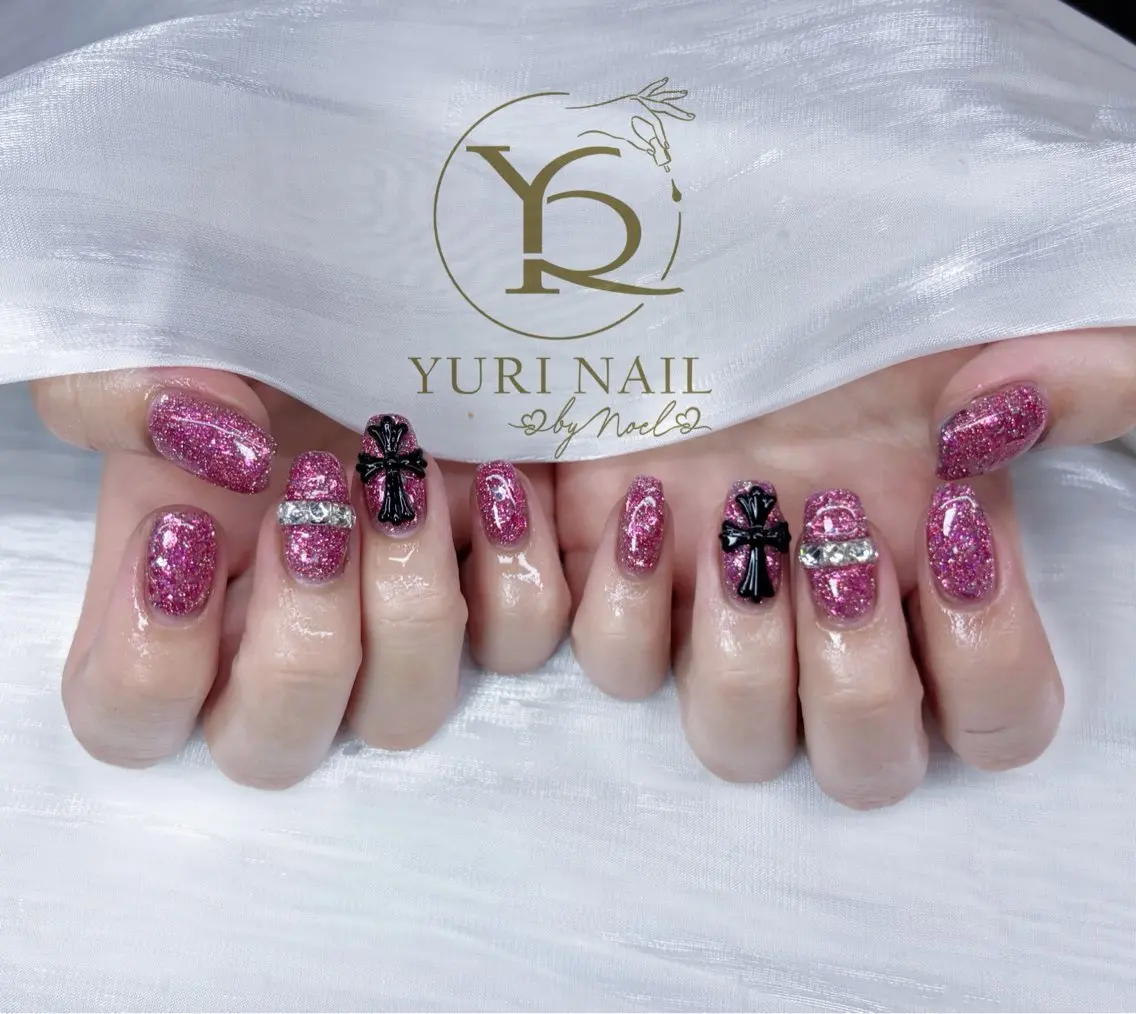ネイル ハンドネイル フットネイル ハンドケア YURI Nail NARITAのネイルデザイン