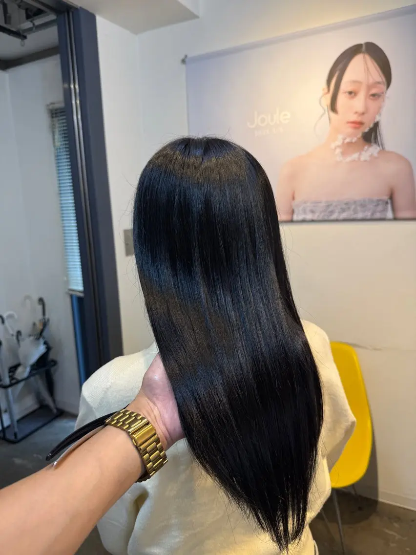 セミロング ヘアカラー トリートメント 縮毛矯正/レイヤー カット⭐️SHOTAのヘアスタイル