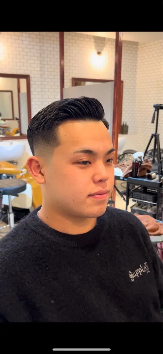 ショート 吉田 龍人のヘアスタイル