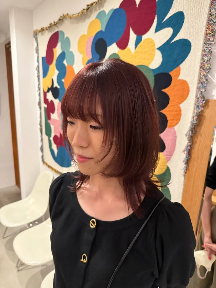 ミディアム レッドブラウン レイヤーカット ヘアカラー 山口 ゆいのヘアスタイル