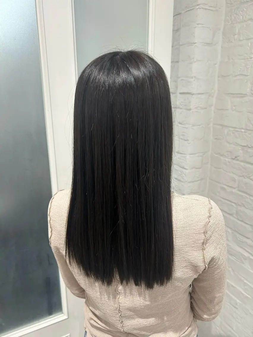 ロング カラー カット ヘアカラー 榊原 純佑のヘアスタイル