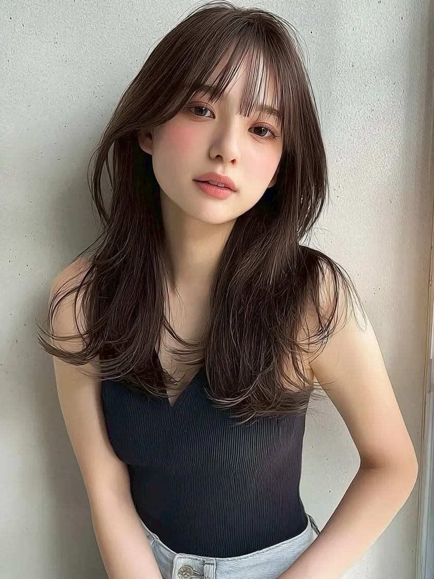 ロング カラー 鍋島 美華のヘアスタイル