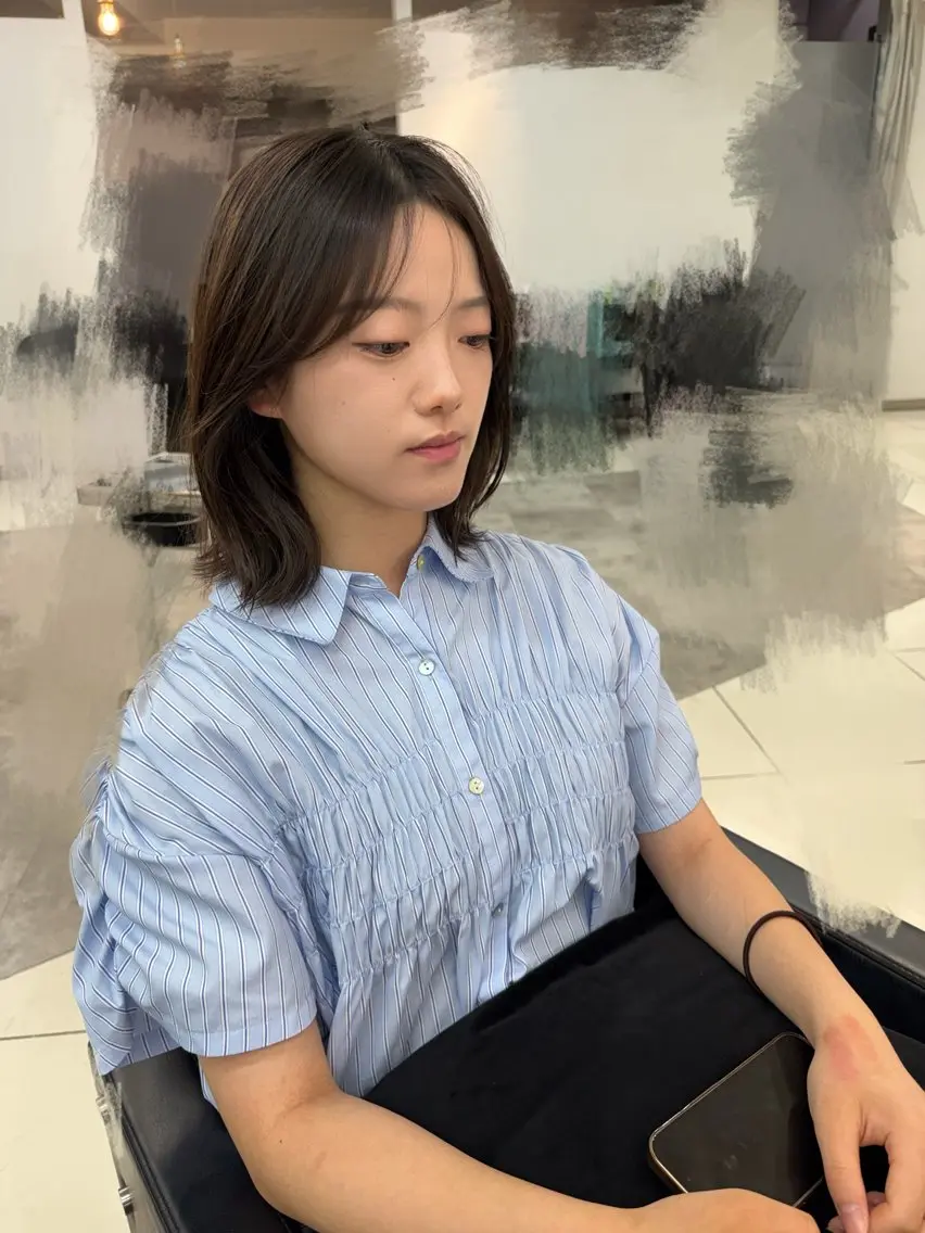 ショート カラー ヘアアレンジ カット ヘアカラー トリートメント ボブ/透明感ベージュ 🫧クルミ🌟のヘアスタイル