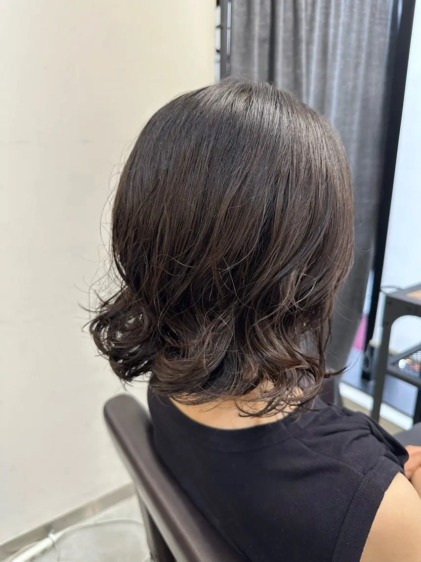 ミディアム カラー パーマ カット パーマ トリートメント 平日オススメ✨ コスパ&タイパ✨山下のヘアスタイル
