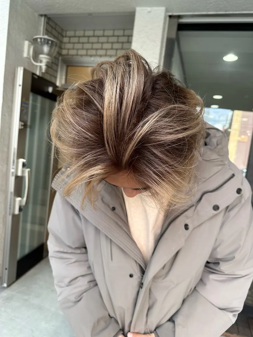 メンズ メンズバレイヤージュ カット ヘアカラー バレイヤージュ 隅中秀弥のヘアスタイル