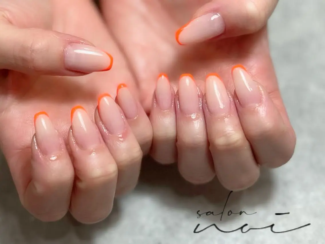 ネイル フレンチネイル 黄色 ハンドネイル salon noiのネイルデザイン