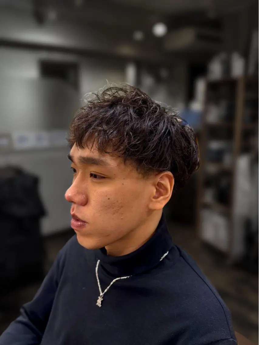 カット+波巻きパーマの写真