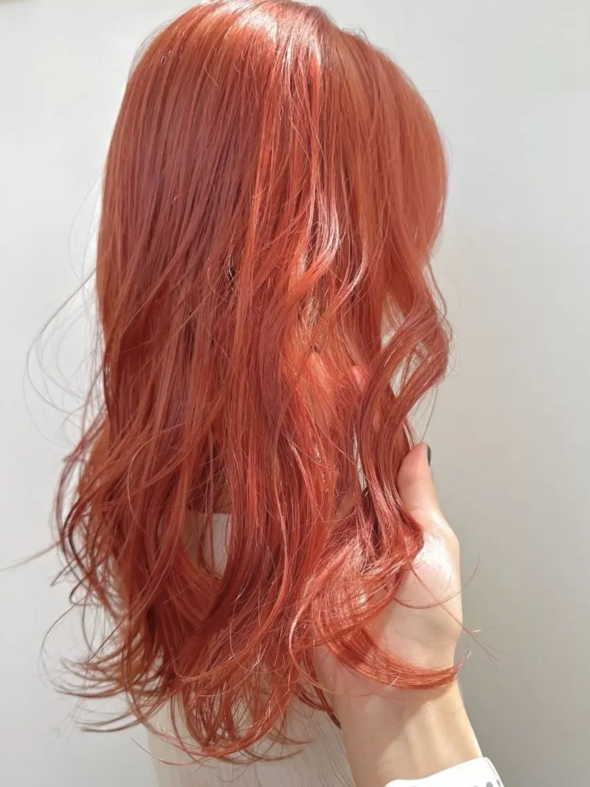 ロング カラー オレンジ ブリーチモデル募集中 冨田のヘアスタイル