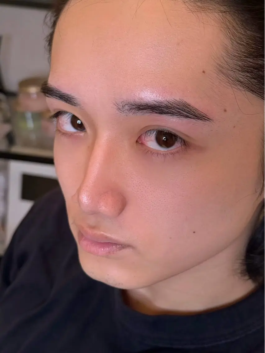 アイブロウ ワックス脱毛 高橋 勇斗の眉毛・アイブロウイメージ
