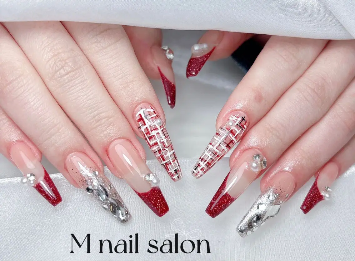 ネイル ハンドネイル M🌷nail 長さだし専門店のネイルデザイン