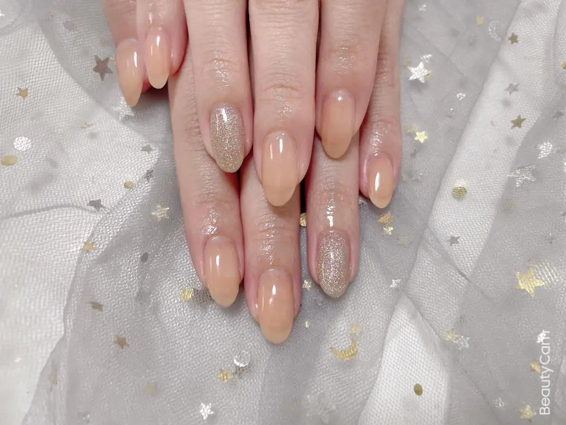 ネイル ネイルサロンエクラ 🫧Shizukaのネイルデザイン
