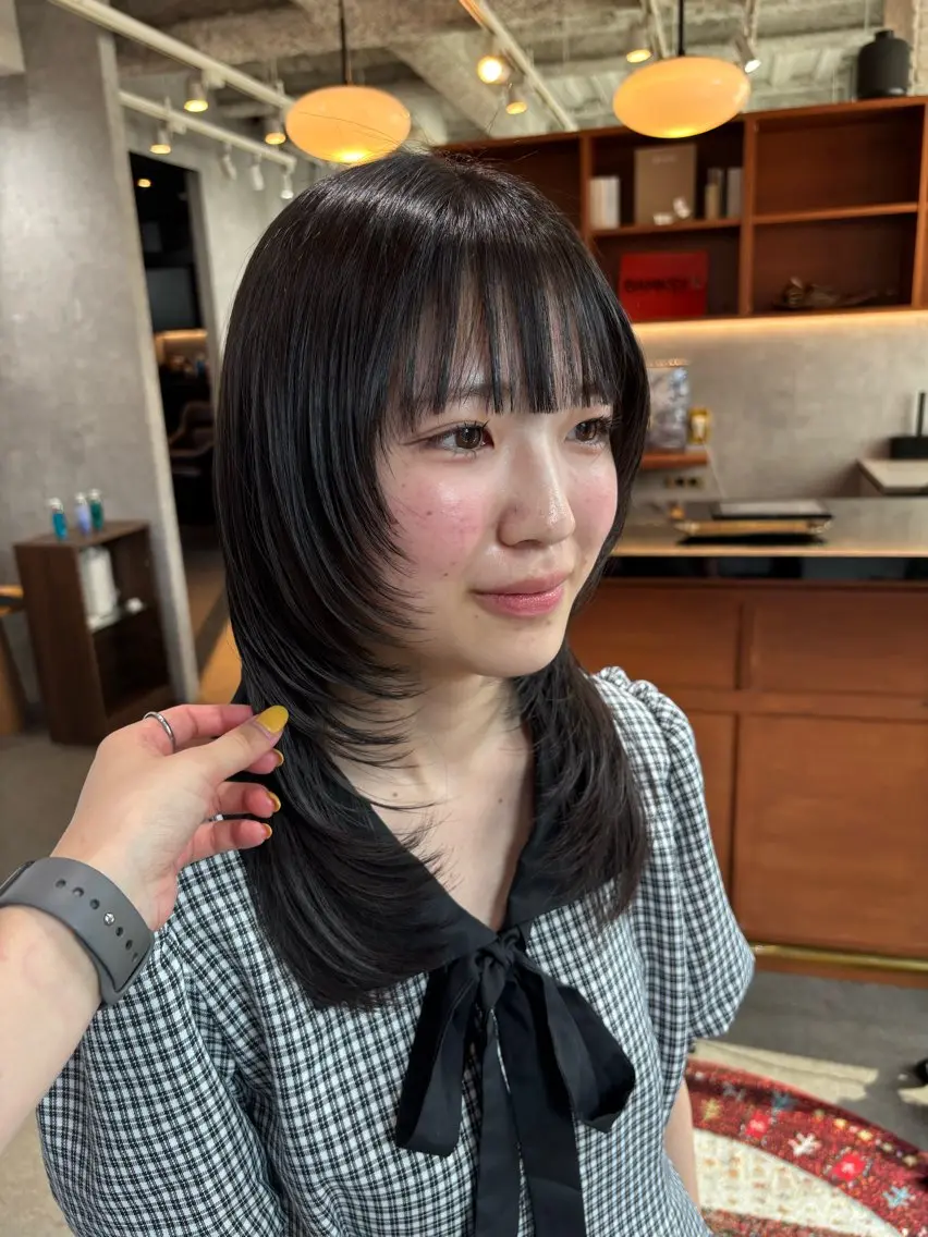 カット+ストレートパーマ+トリートメントの写真