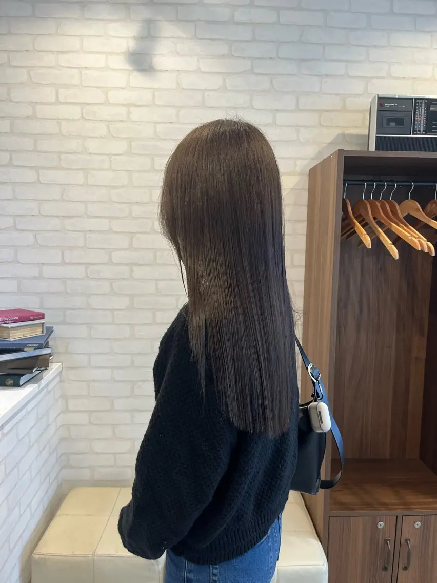 カラー ベージュカラー 透明感カラー カット ヘアカラー 阿部 うららのマツエク・マツパデザイン