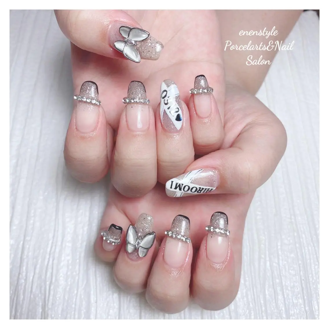 ミディアム ネイル 🐾enen style 🐾のネイルデザイン