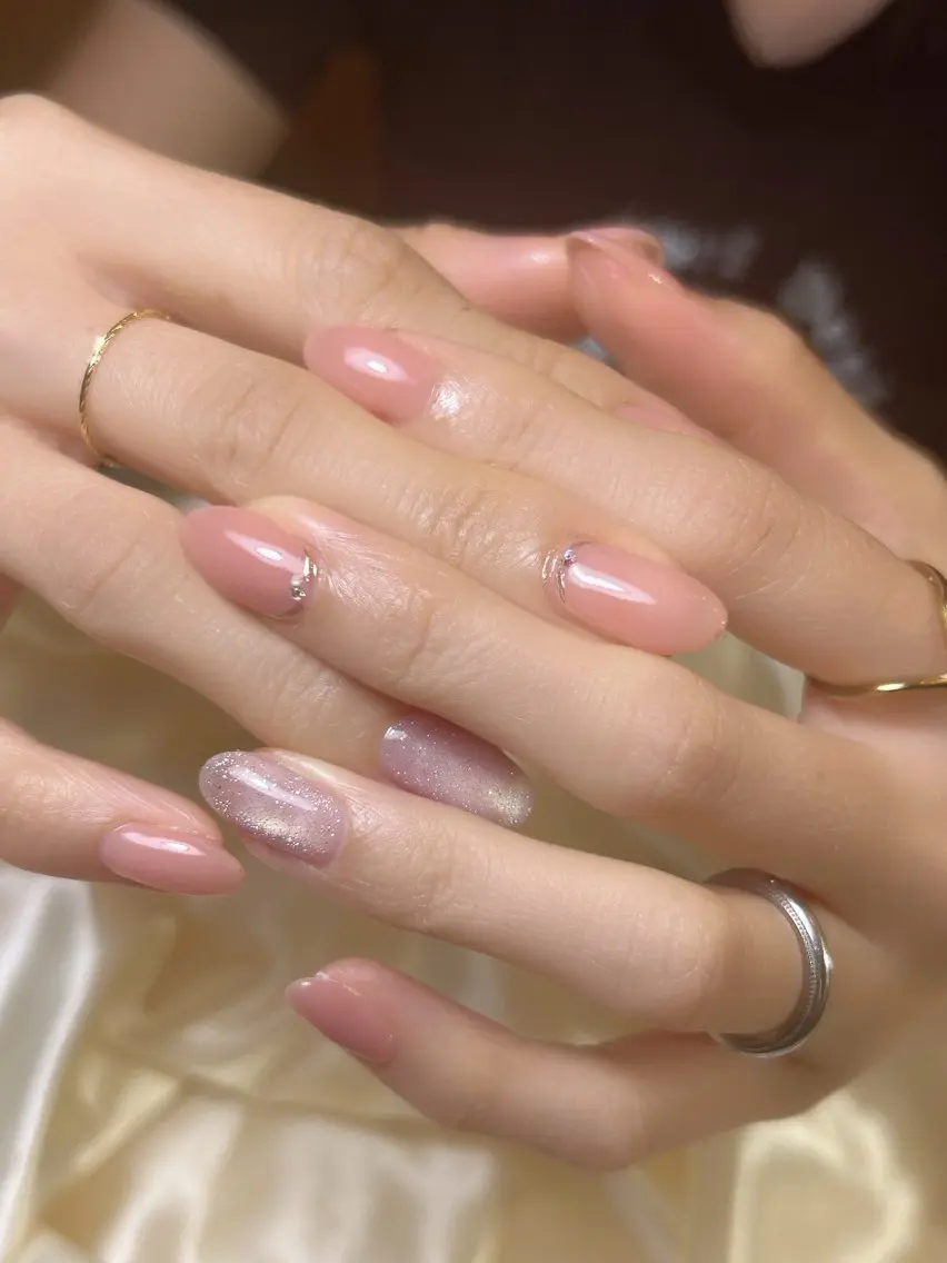 ネイル アートネイル ストーンネイル ハンドネイル Nail Salon CIARAのネイルデザイン