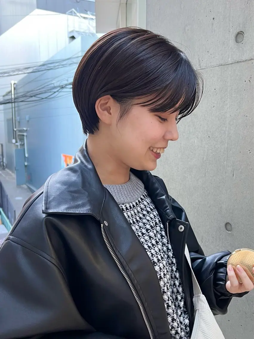 ショート 縮毛矯正ボブ&顔まわ レイヤー♡TOMOEのヘアスタイル