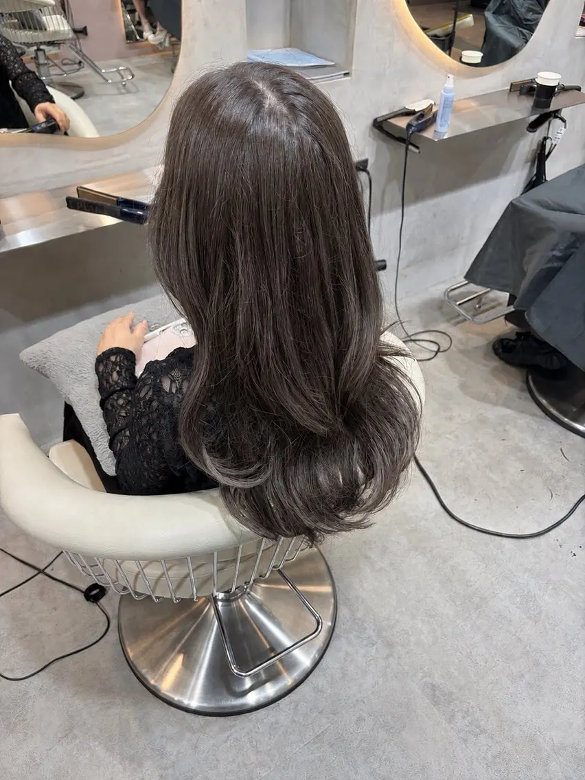 ロング カラー ヘアアレンジ 透明感カラー特化/ レイヤーカット/ハルのヘアスタイル