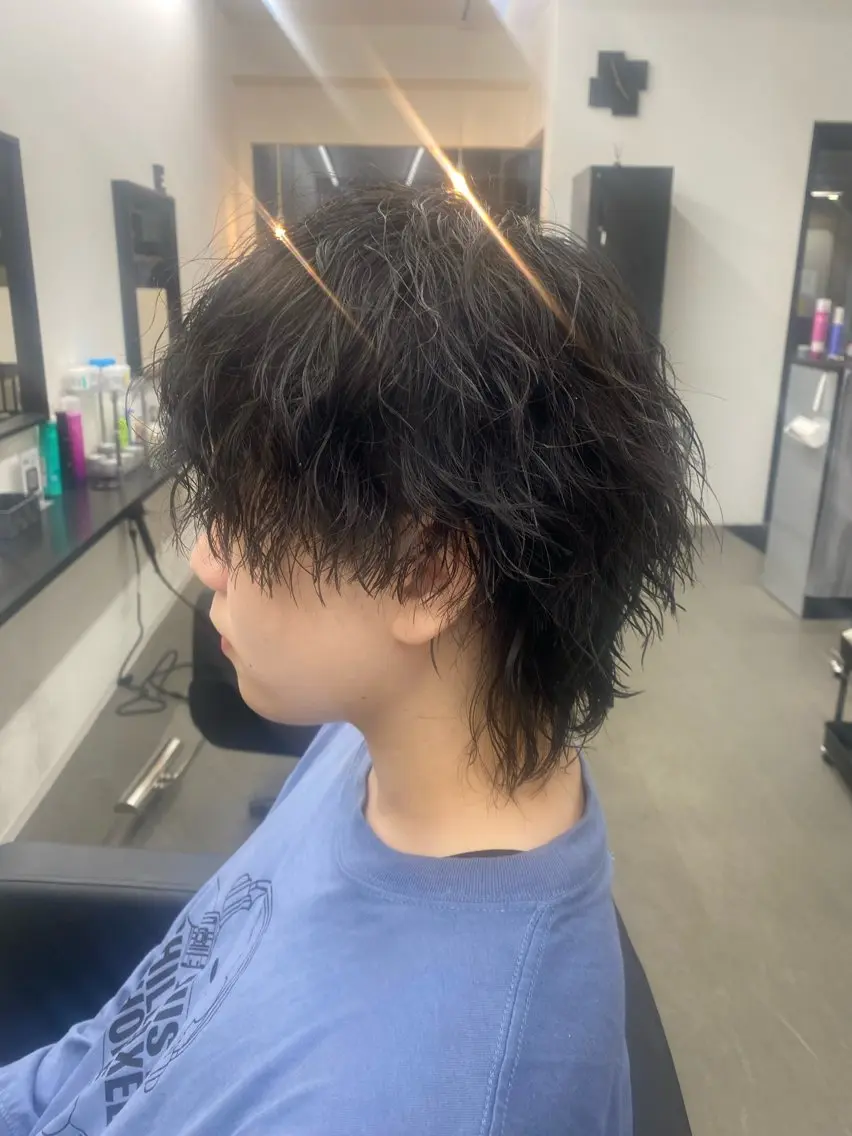 ミディアム ウルフカット 西川 佑樹のヘアスタイル