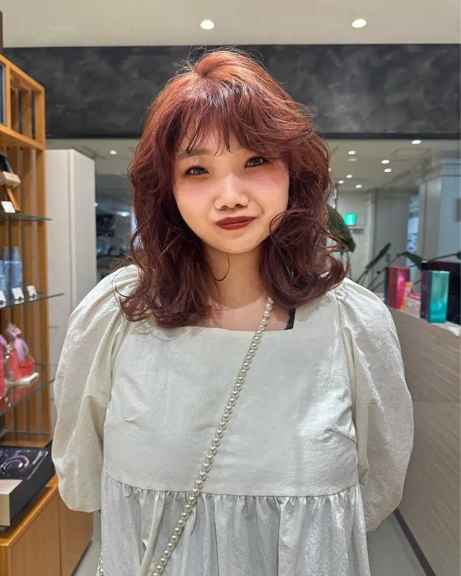 セミロング ミストバング オレンジブラウン NAKAHARA TSUKUSHIのヘアスタイル