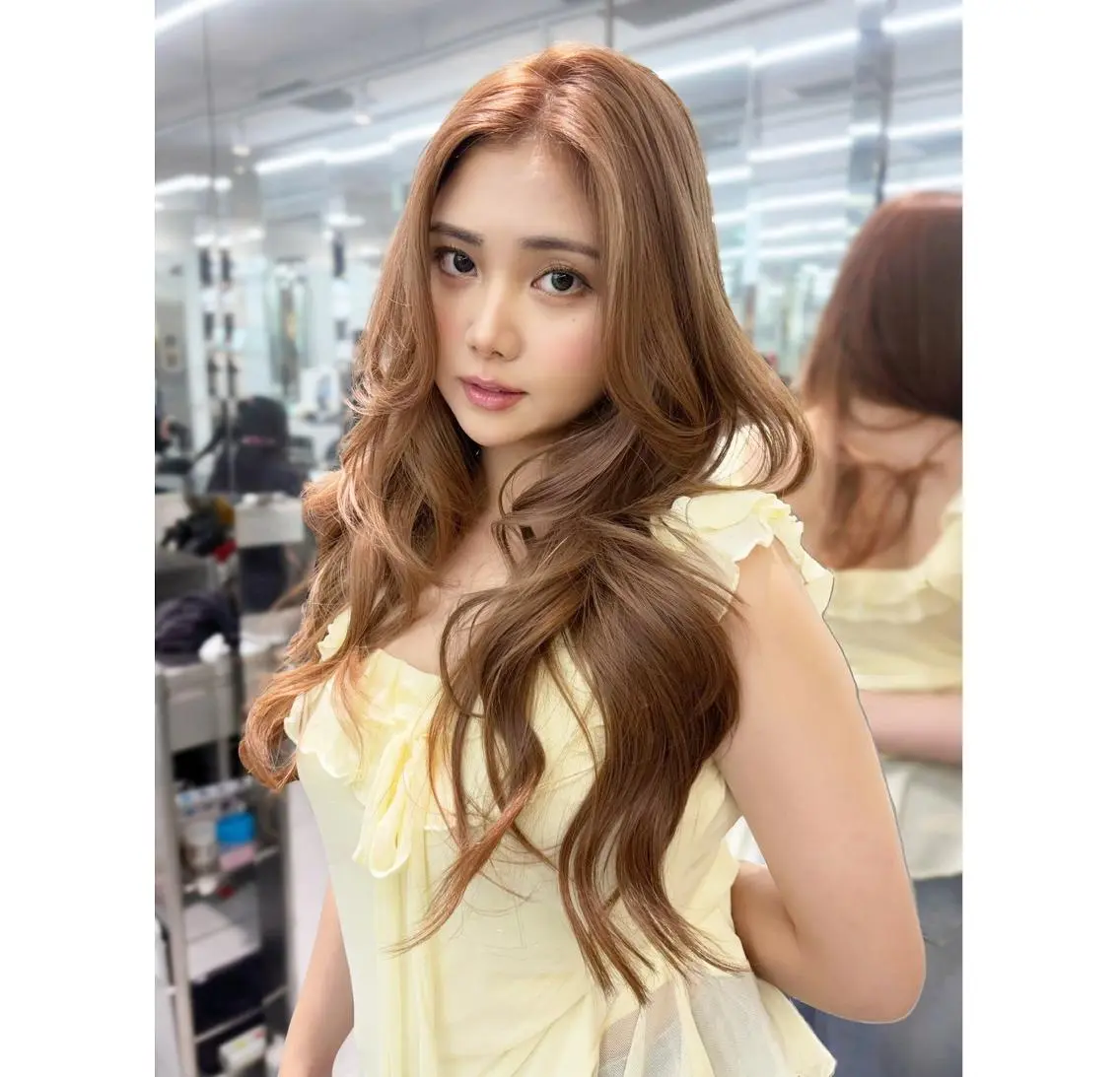 セミロング カラー ベージュカラー レイヤーカット カット ヘアカラー トリートメント ITbyALBUM 八王子店のヘアスタイル