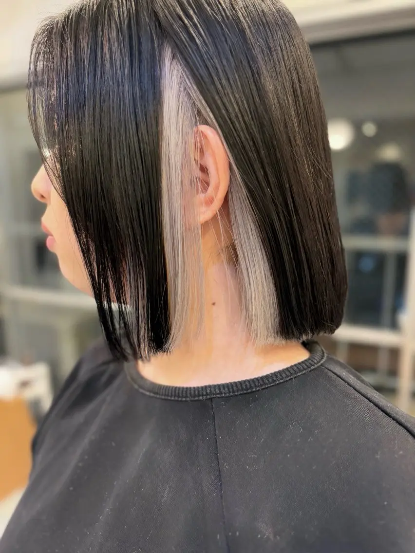 ショート 中目黒ブリーチカラー ボブ橋本青輝のヘアスタイル