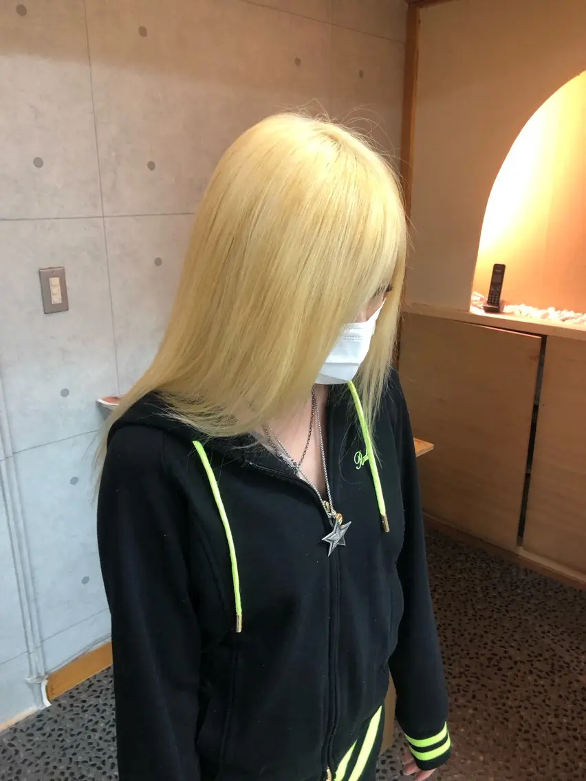 ロング ))カラー特化(( 渡邉 怜のヘアスタイル