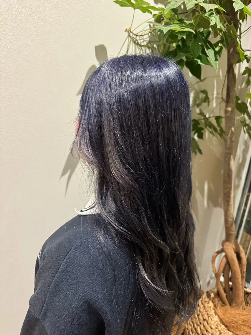 カラー ブリーチ ブルーカラー ヘアカラー SUZUNE 🐣カットモデルのヘアスタイル