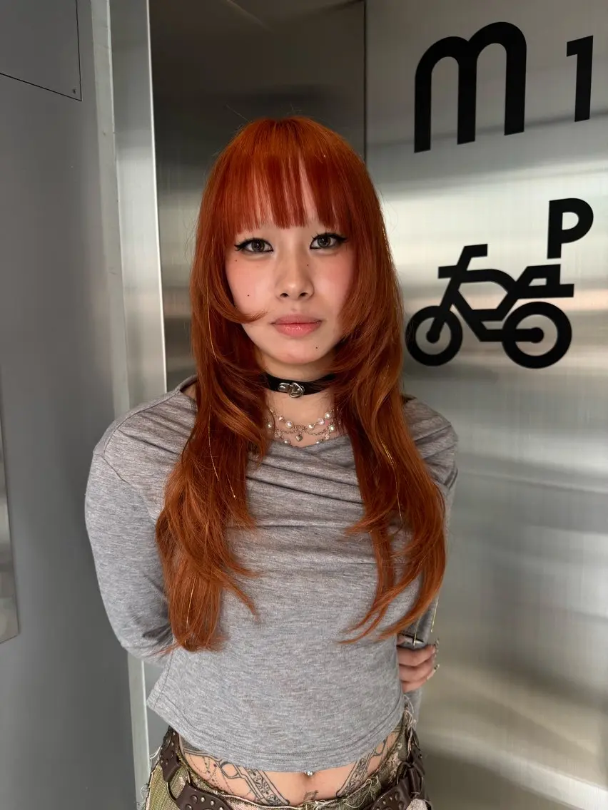 セミロング カラー エクステ レイヤーカット レイヤーウルフ エクステ磯部のヘアスタイル