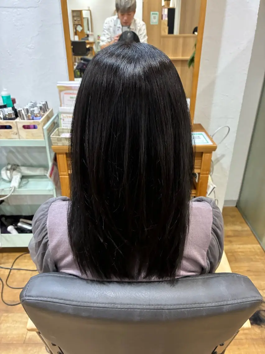 ロング くせ毛 ロング 安島(あじま) 慎(まこと)のヘアスタイル