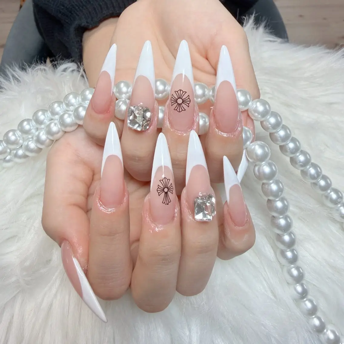 ネイル ハンドネイル 🎀nana🫧 ワンホンネイル🎀のネイルデザイン